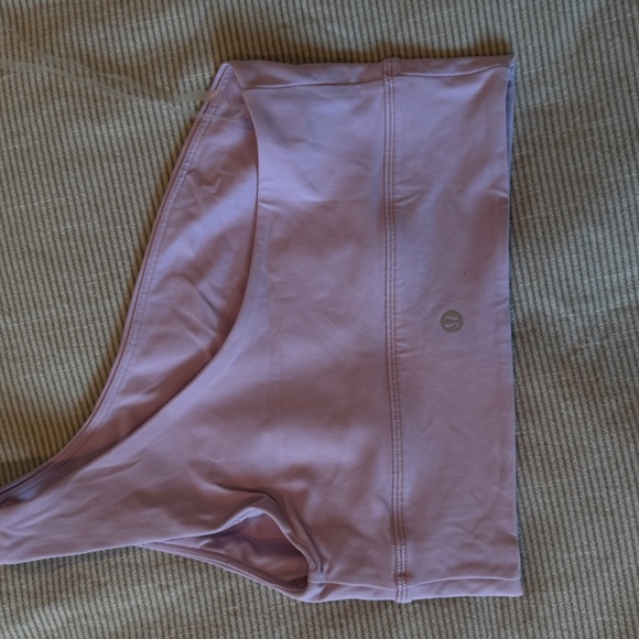 Lululemon Align Asymmetrical Bra *Light Support, A/B Cup - Lilac Smoke - Picture 4 of 5